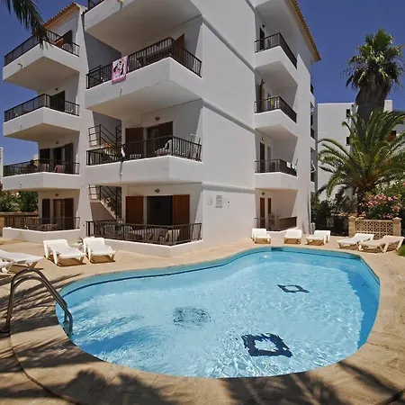 Hotel Ferrera Suites 2*